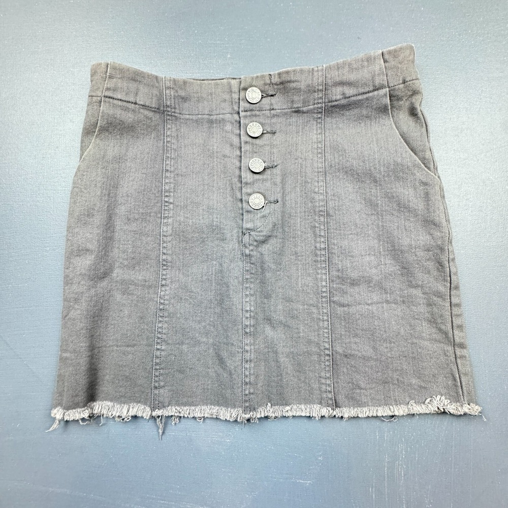 Newbury Kustom Womens M Gray Denim Mini Skirt Button Front Frayed Raw Hem Casual